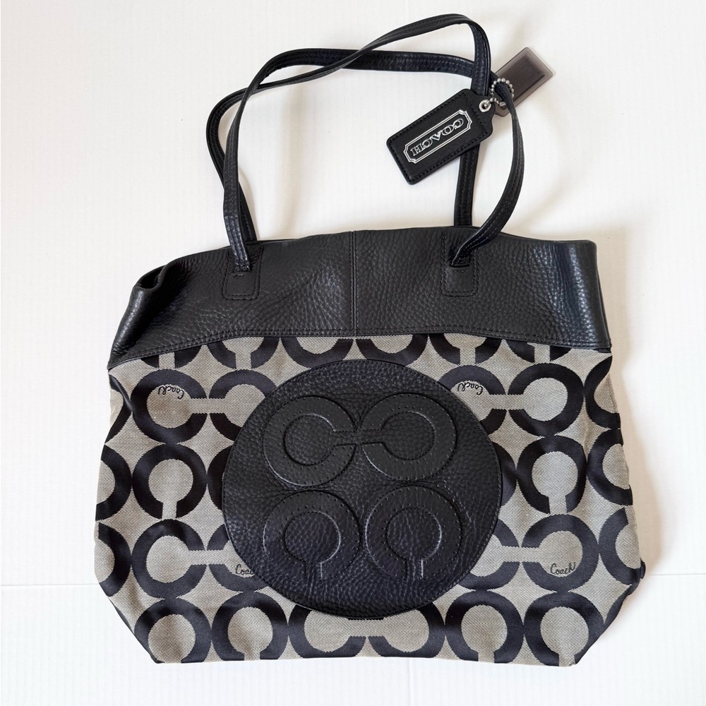 Coach 15013 Op Art Signature Bag